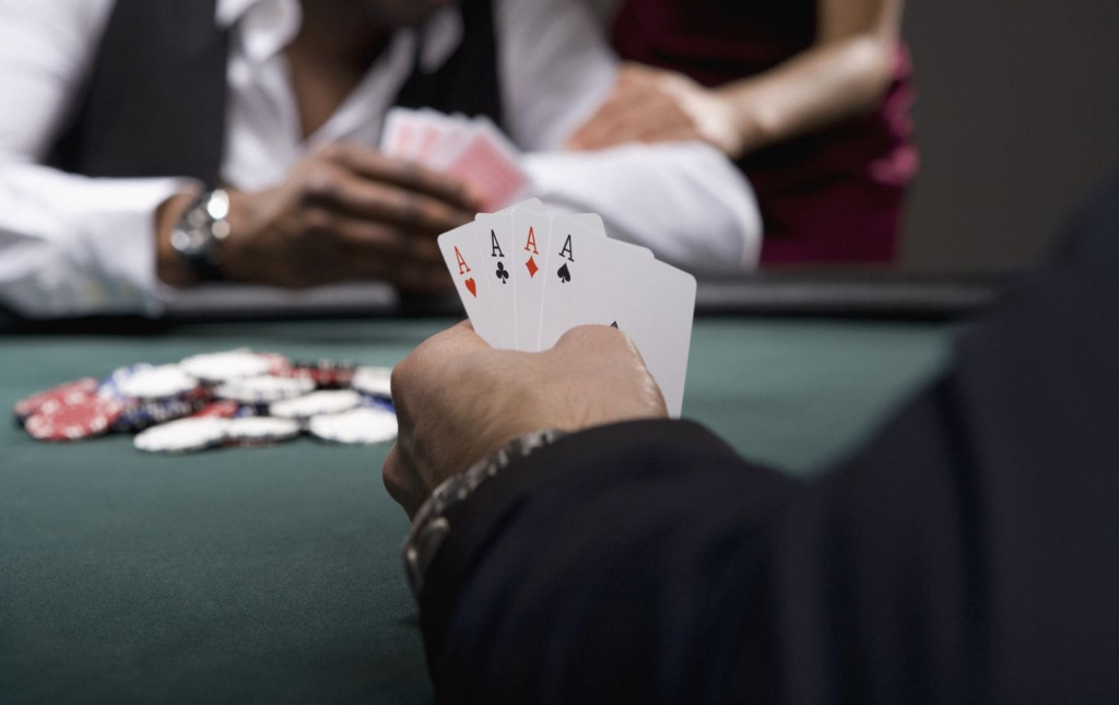 fold mean in poker